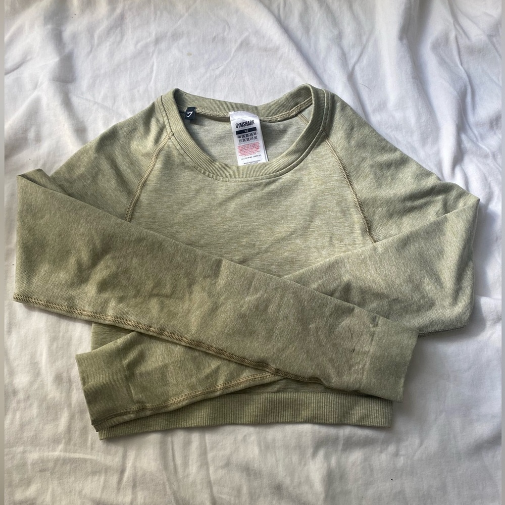 gymshark beige long sleeve workout top